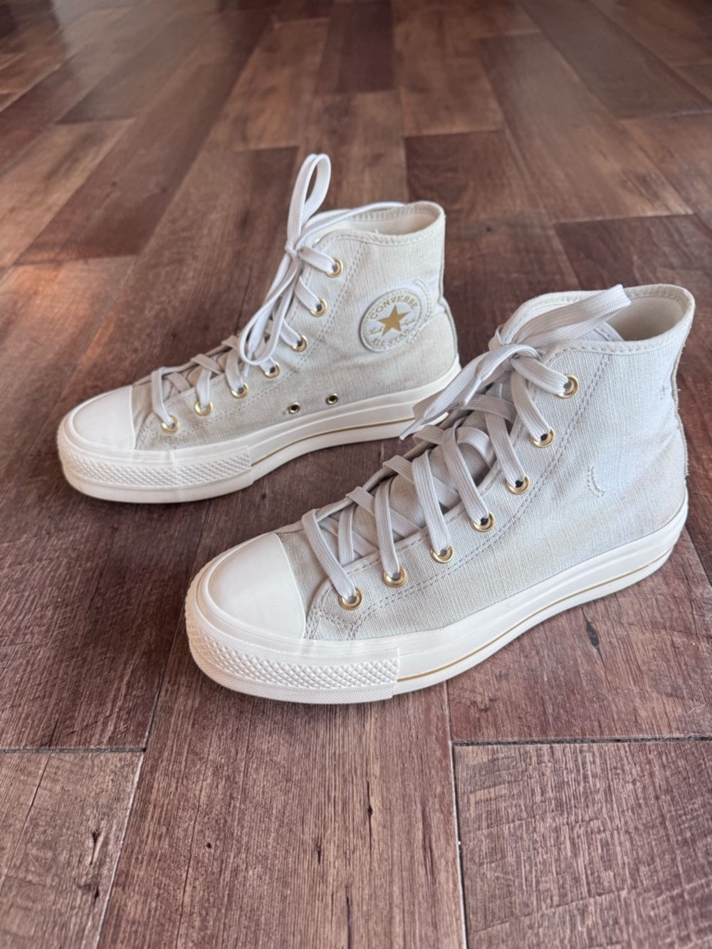 Converse Chuck Taylor platform High Top Sneakers - Cream and Gold Accents size 9
